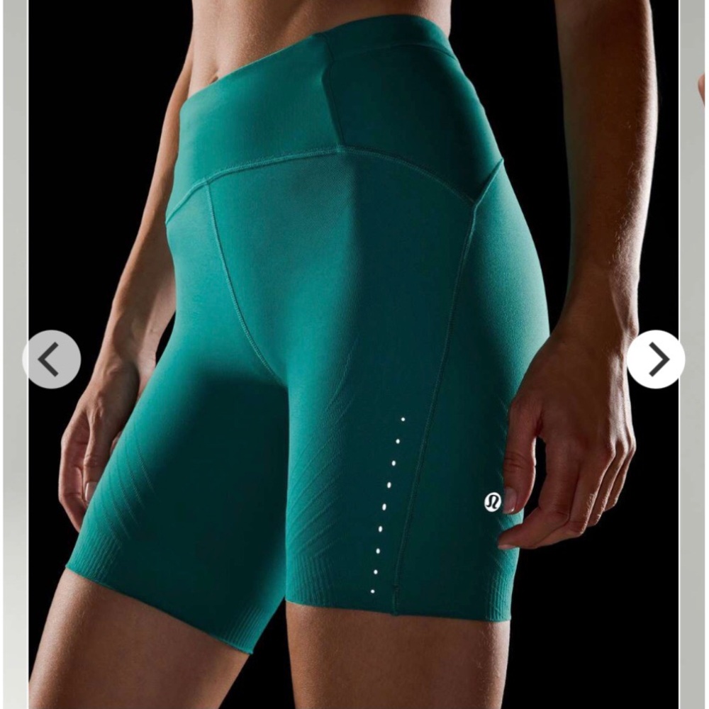 Lululemon SenseKnit Running High-Rise Short 8" Thermal Green size 8 Barely worn